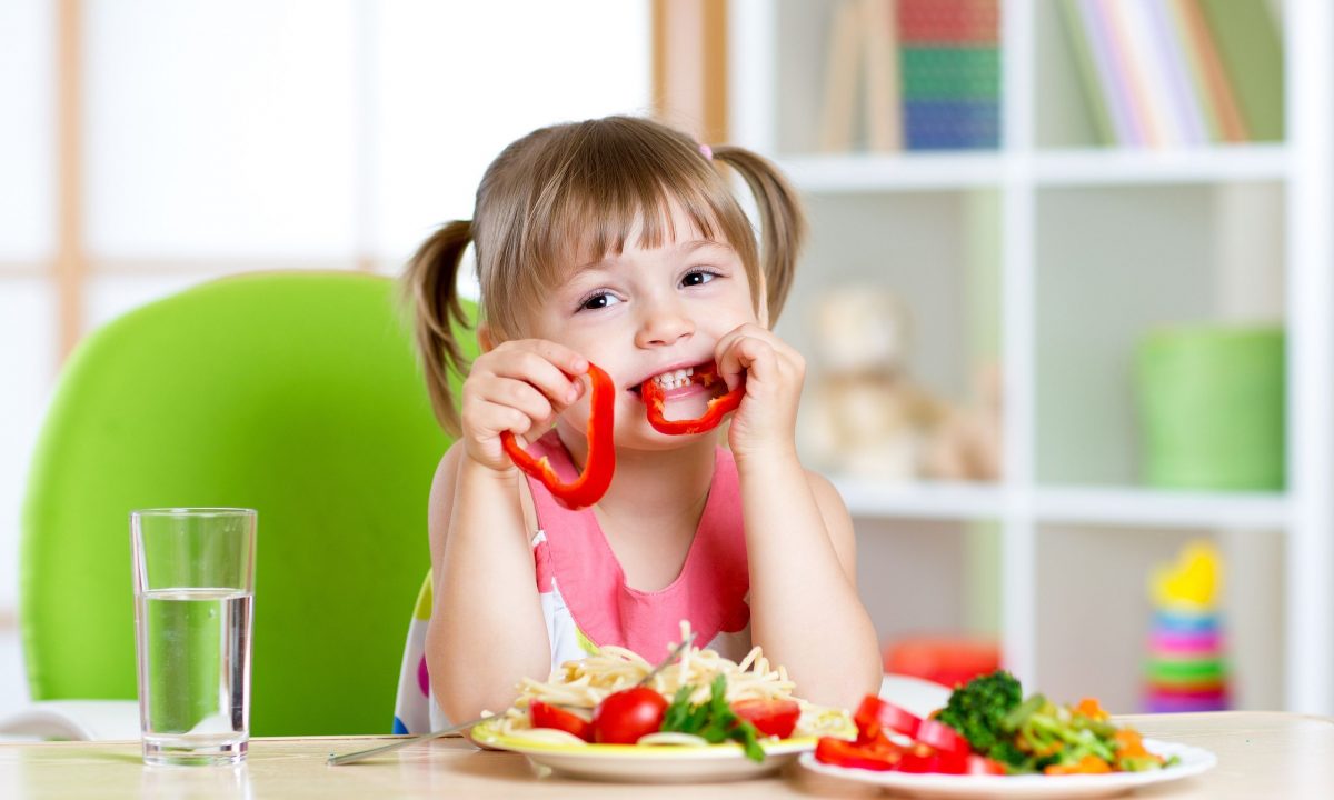 Πώς να κάνεις το νηπιάκι σου να αγαπήσει τα λαχανικά