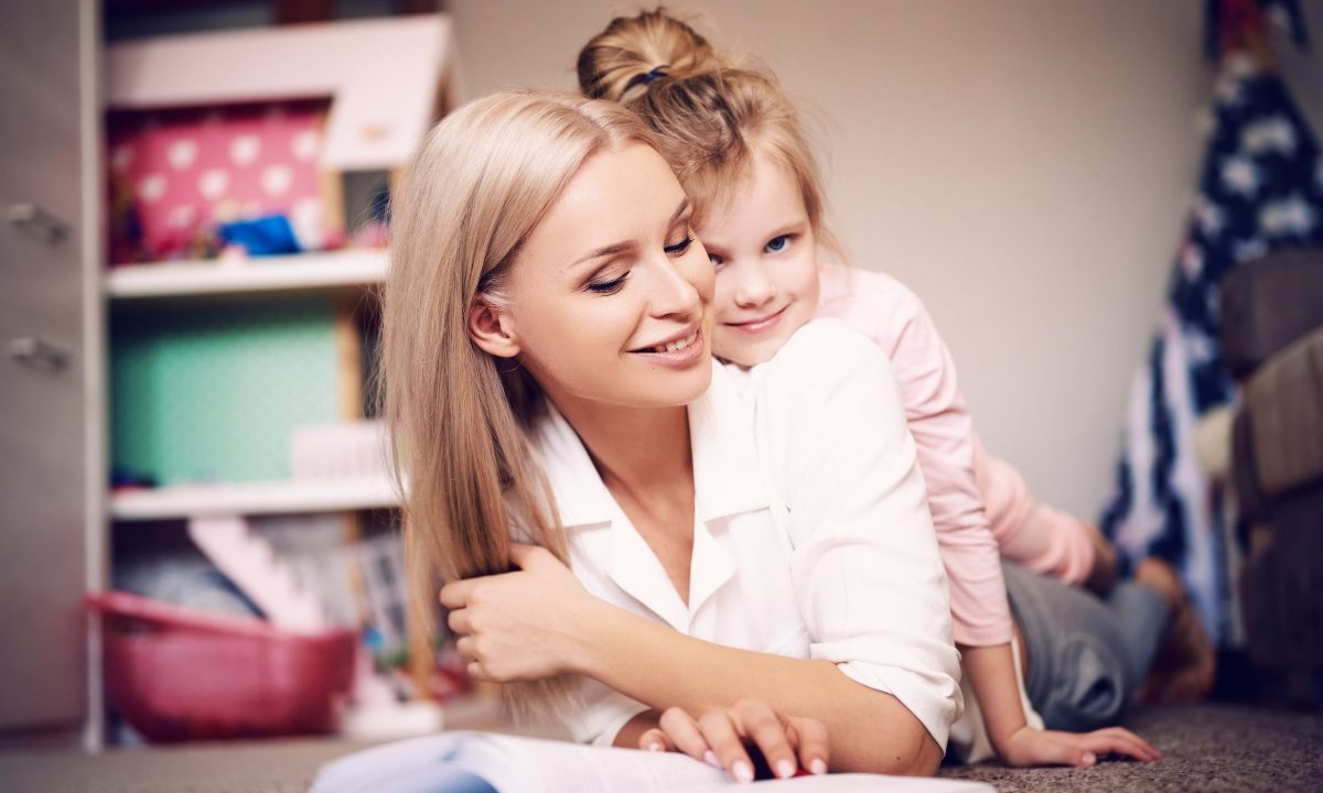 Αν η μητέρα σου έλεγε αυτά τα 7 πράγματα όταν ήσουν παιδί, τότε μεγάλωσες με μια πολύ δυνατή γυναίκα