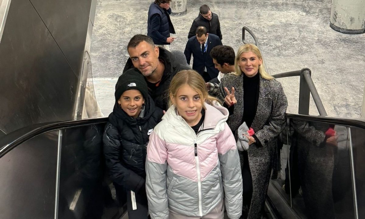 Μαλένα Χανταμπάκη: Σε ρυθμούς Eurovision τραγουδά την «Αστερομάτα»