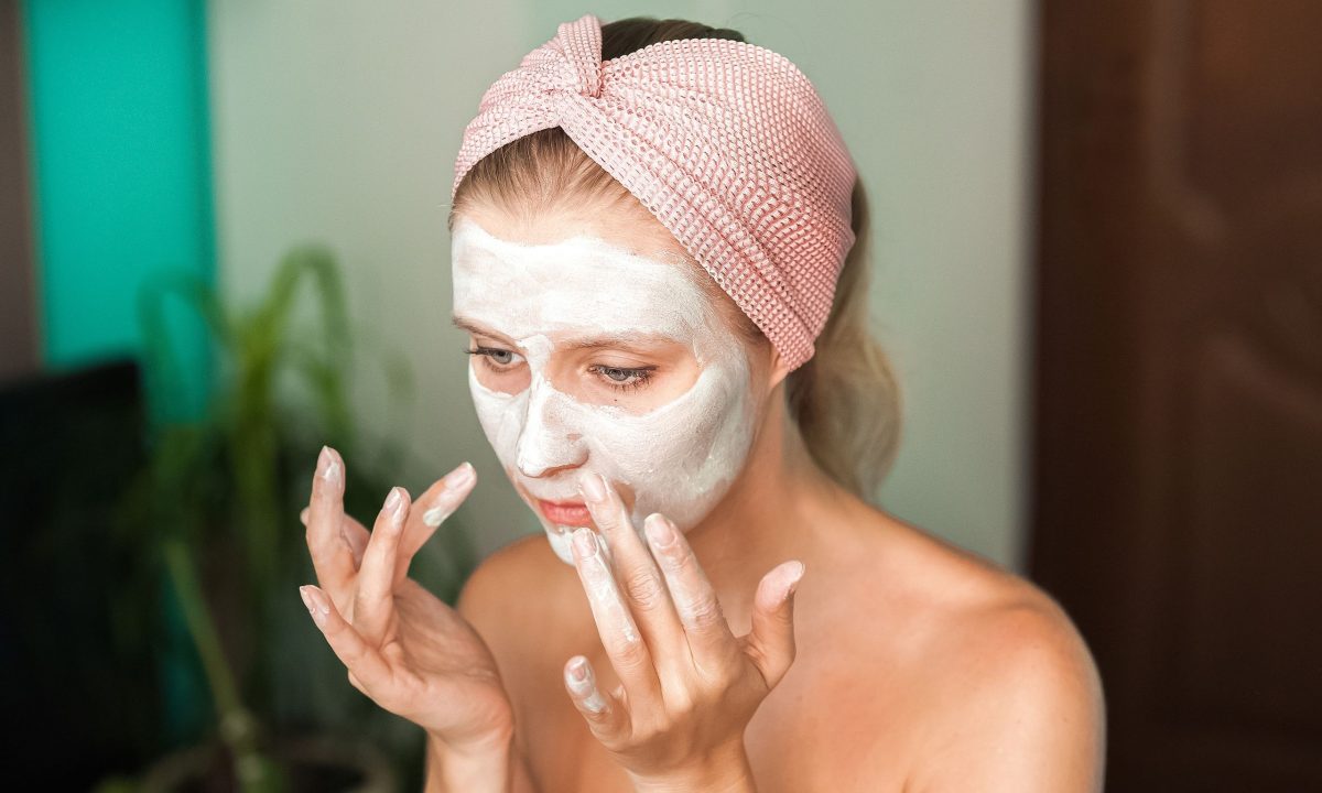 Ένα κουταλάκι από αυτό και το δέρμα σου θα λάμπει – Το μυστικό όλων των μαμάδων