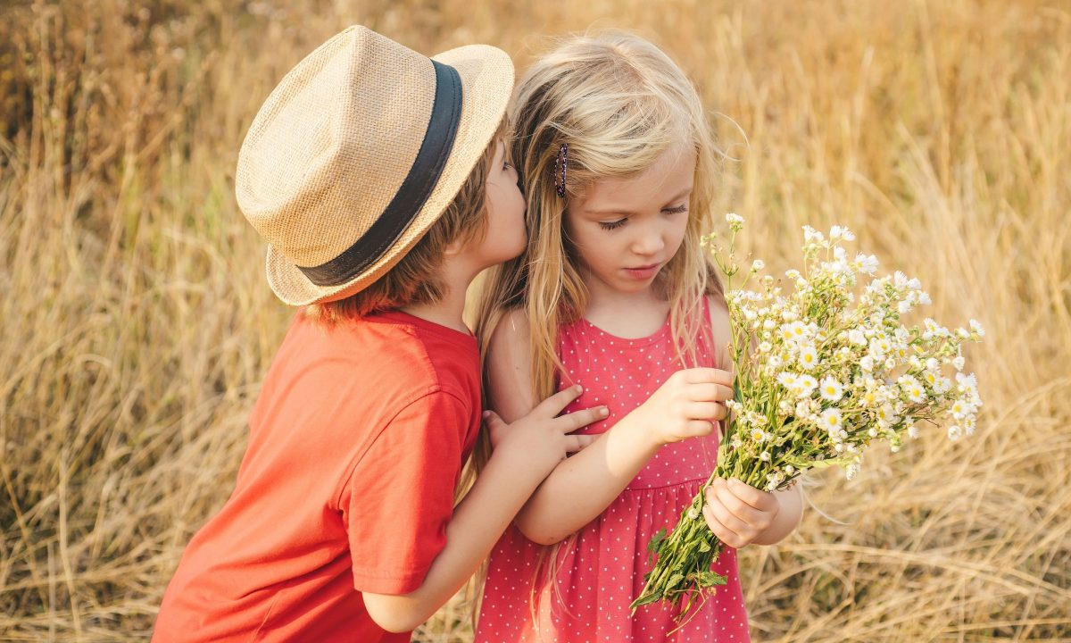 65 ρητά για την καλοσύνη που θα εμπνεύσουν τα παιδιά