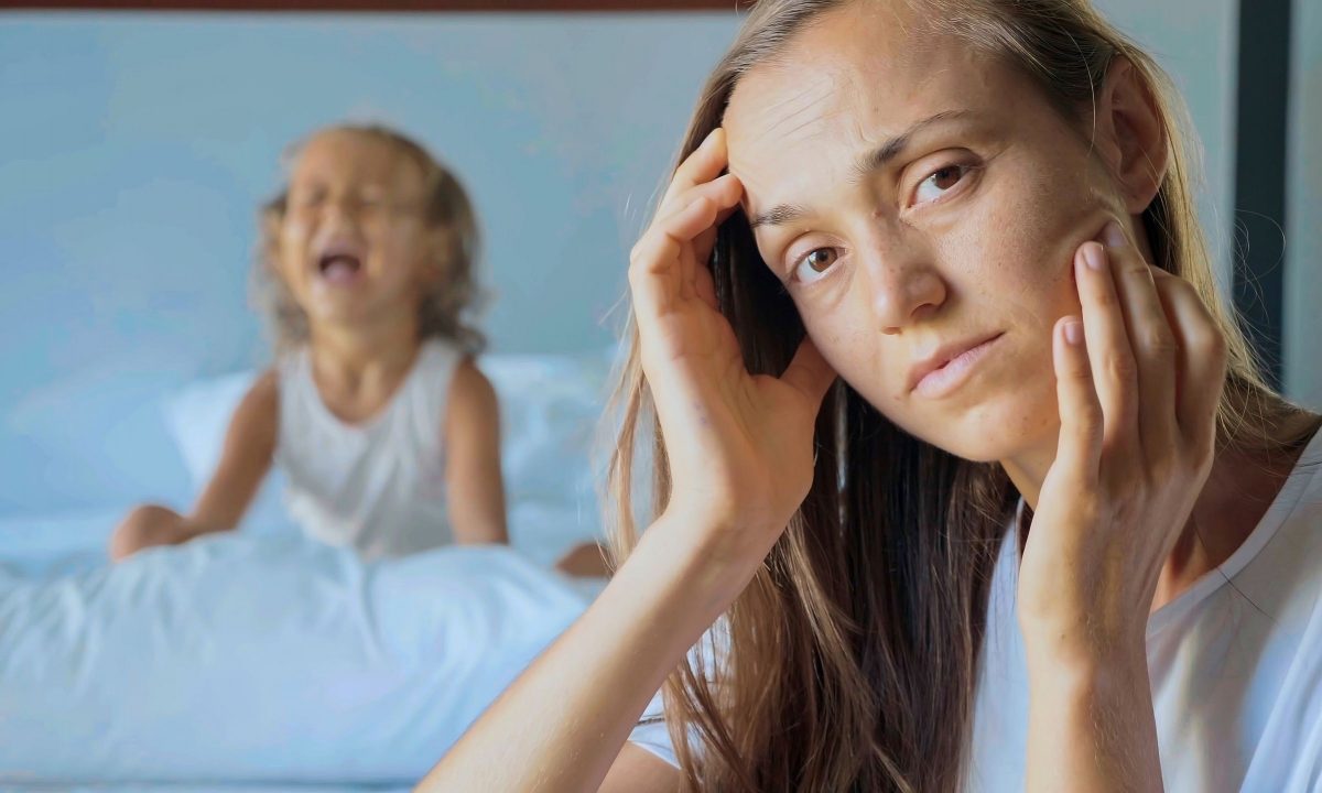 Η συμπεριφορά των ενηλίκων που αποκαλύπτει μια άχαρη παιδική ηλικία