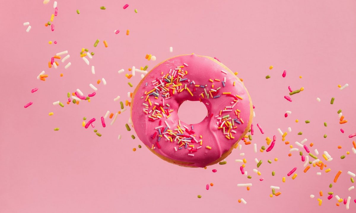 Ψωμί του τοστ που μεταμορφώνεται σε donut: Το κόλπο που θα λατρέψεις