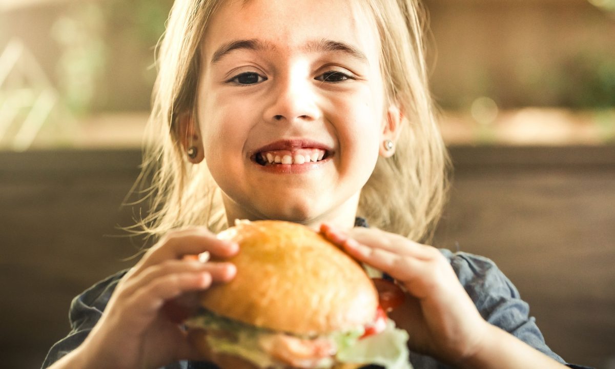 Τα πιο νόστιμα παιδικά μπέργκερ που θα λατρέψει όλη η οικογένεια
