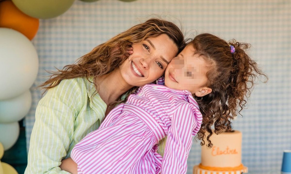 Παιδικό πάρτι σε εξωτερικό χώρο  - Kάντο όπως η Γιολάντα Καλογεροπούλου