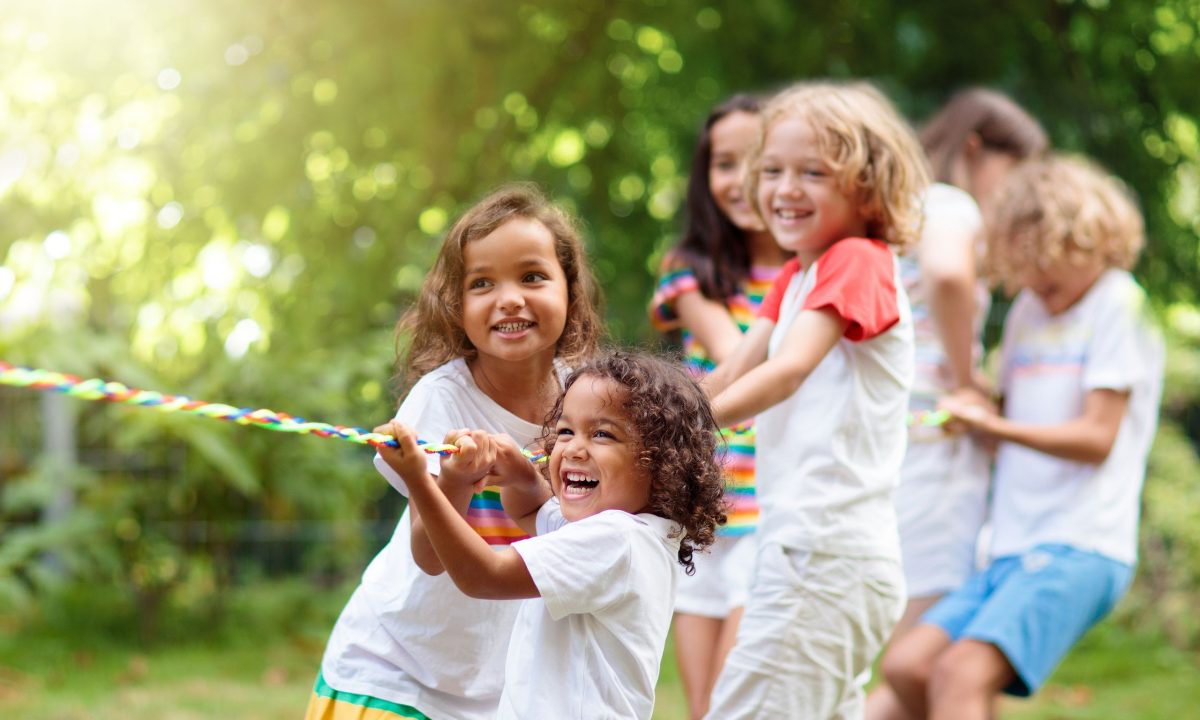 3 τρόποι να διατηρήσεις το ενδιαφέρον του παιδιού σου για μάθηση ακόμα και στις διακοπές