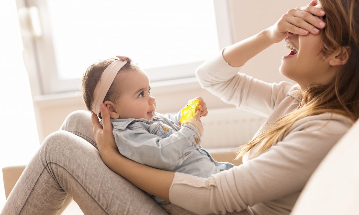 6 εντυπωσιακά πράγματα που μπορούν φυσικά να κάνουν τα νεογέννητα και ίσως να μην ξέρετε