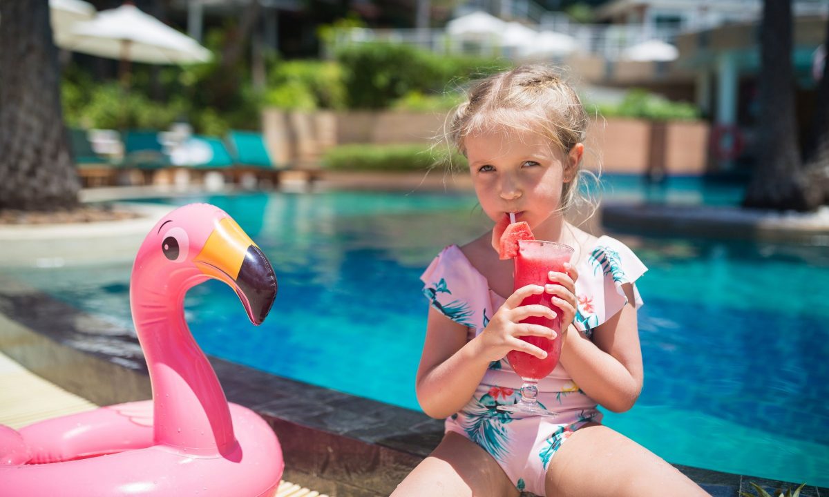 Το καλοκαιρινό ρόφημα που θα λατρέψουν τα παιδιά (και θα σώσει την κουρασμένη μαμά)