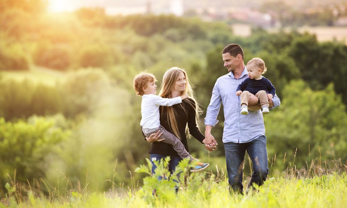 Γονεϊκότητα στην Ευρώπη: Η χαρά των παιδιών δεν αρκεί για την ευτυχία των γονιών, σύμφωνα με έρευνα
