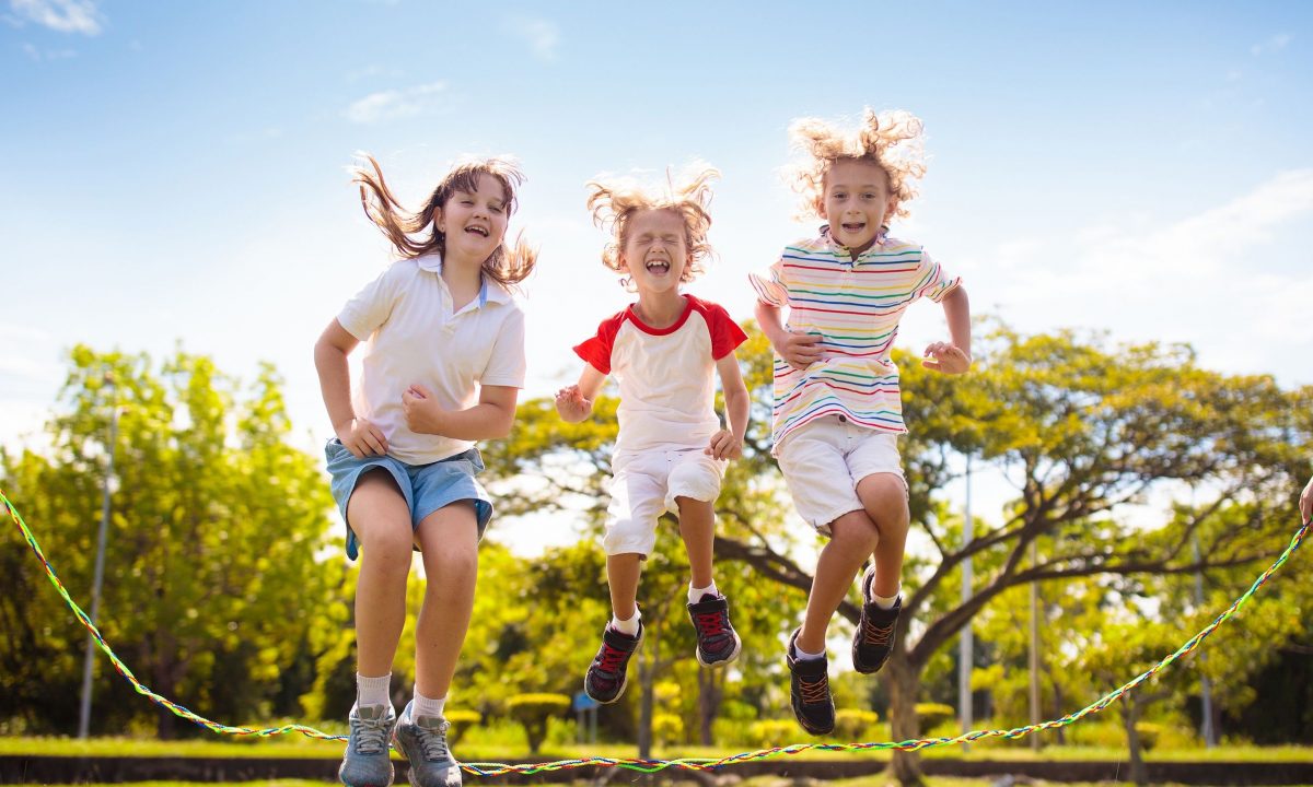 «Μαμά, μπορώ να πάω μόνος μου;» - Σε ποια ηλικία μπορείς να πεις το «ναι»