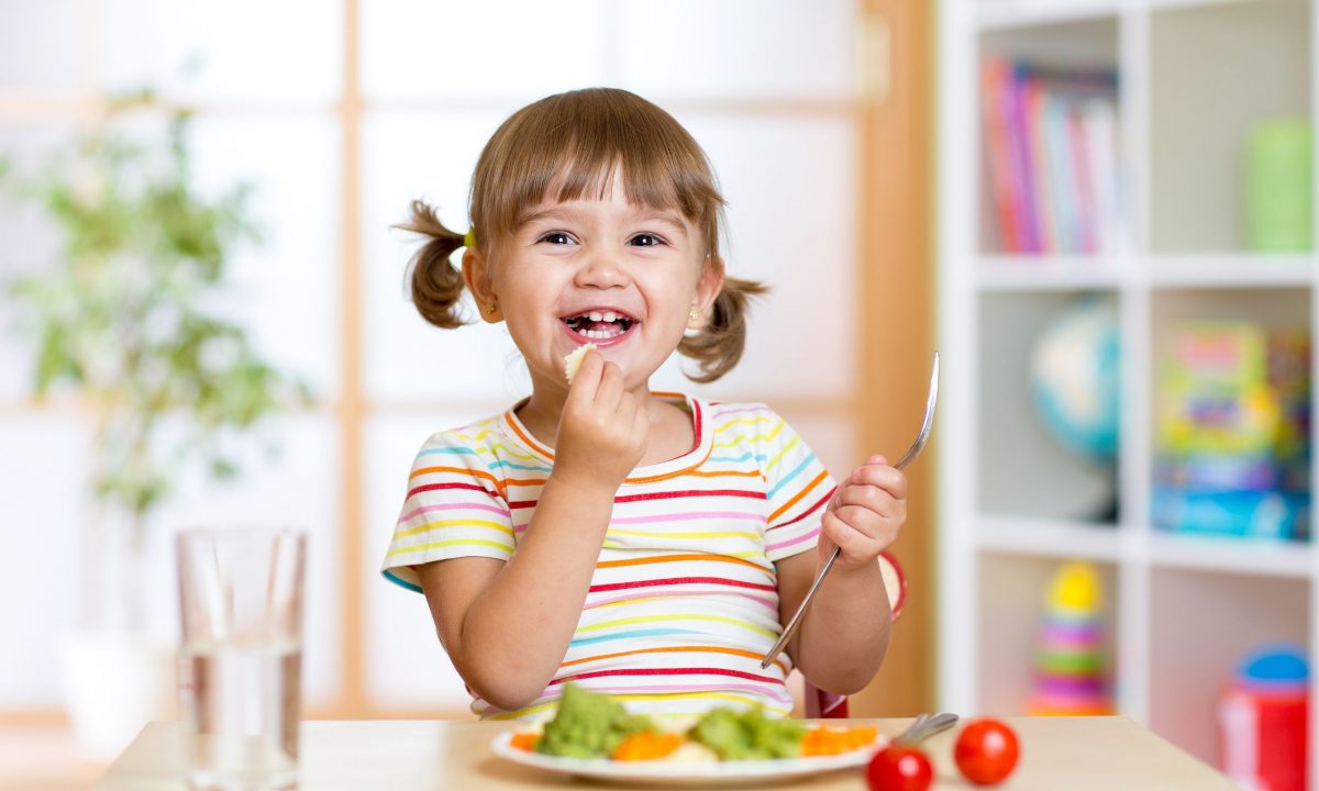 Ποιο είναι το superfood που μπορεί να κάνει θαύματα στη διατροφή των παιδιών, σύμφωνα με παιδίατρο