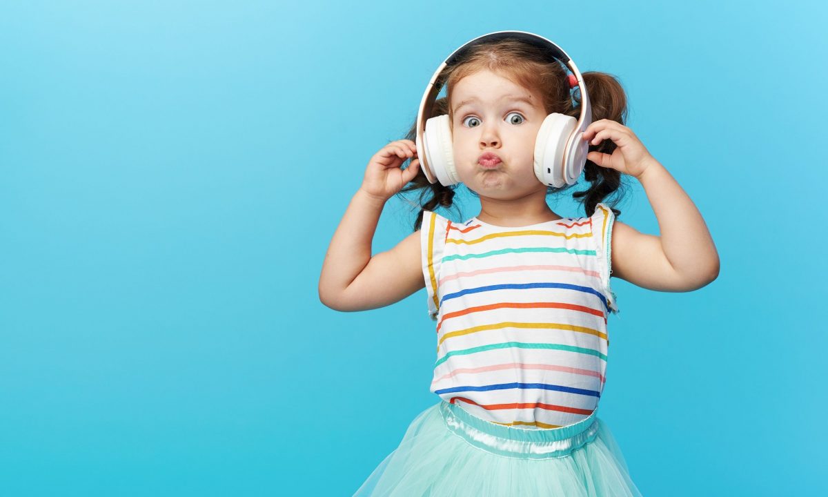 Μην υποτιμάτε τη δύναμη της μουσικής -  5 τρόποι που ωφελεί τα παιδιά