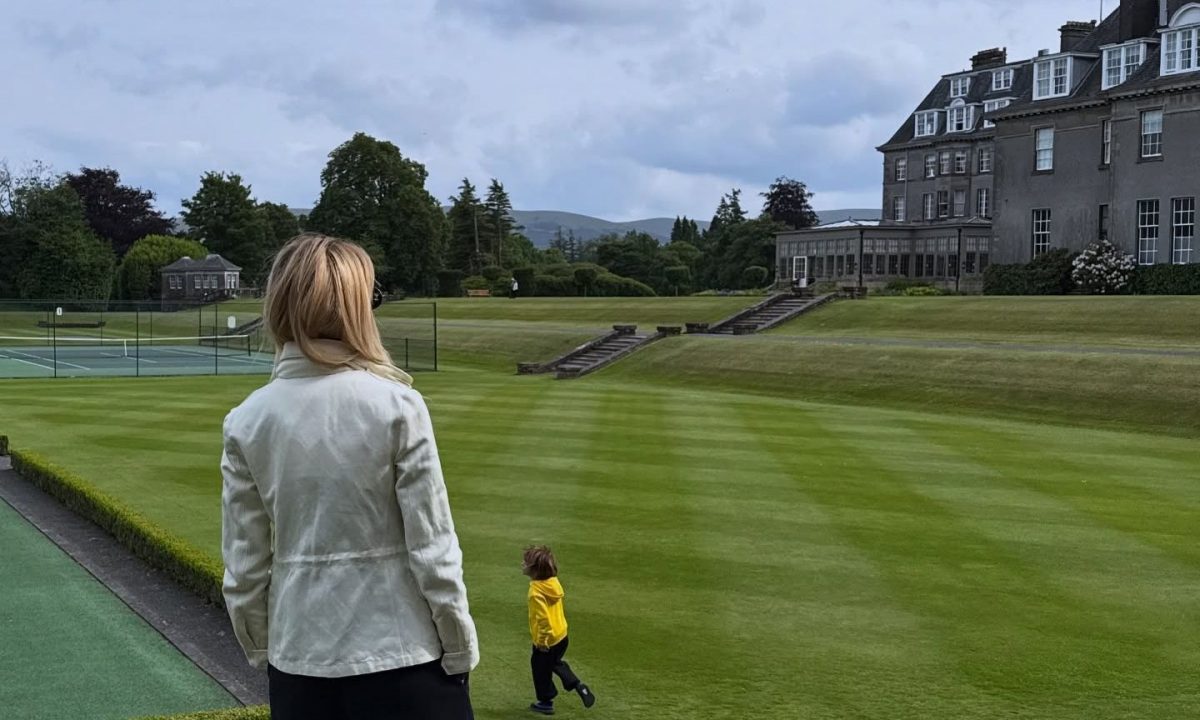 Δούκισσα Νομικού: Πρώτη φορά στη Σκωτία με τα παιδιά της - Τι ζήτησε από τους followers της