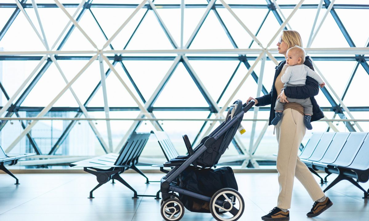Ταξίδι με μωρό; 21 tips για ήρεμες διαδρομές σε όλα τα μέσα μεταφοράς