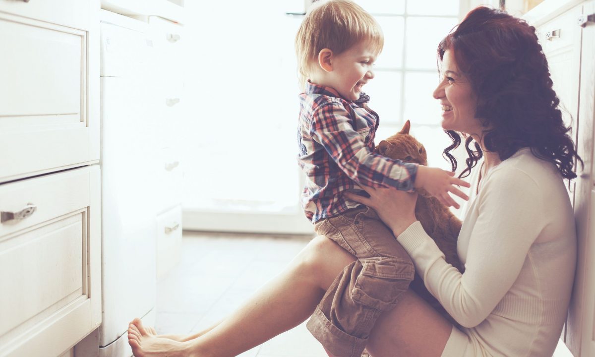 Οι μαμάδες δεν αφιερώνουν ούτε 1% της μέρας τους στον εαυτό τους - Και αυτό πρέπει να αλλάξει