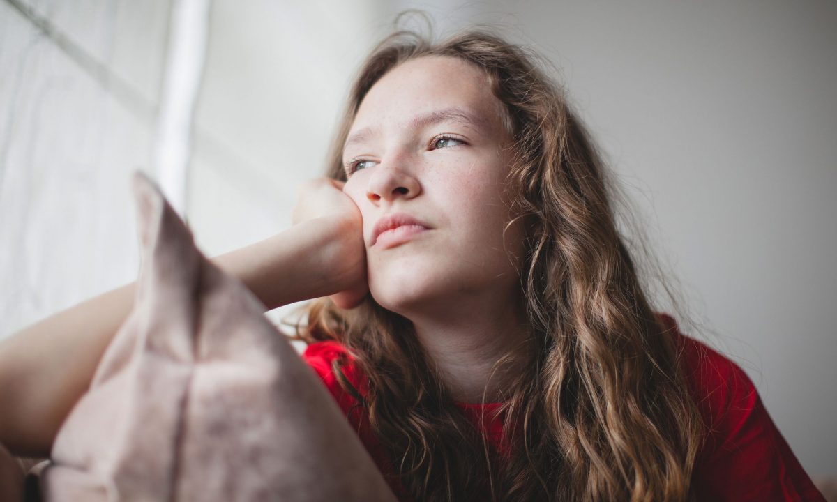 Η εφηβική κατάθλιψη είναι διαφορετική από εκείνη των ενηλίκων - Νέα μελέτη φωτίζει τις διαφορές