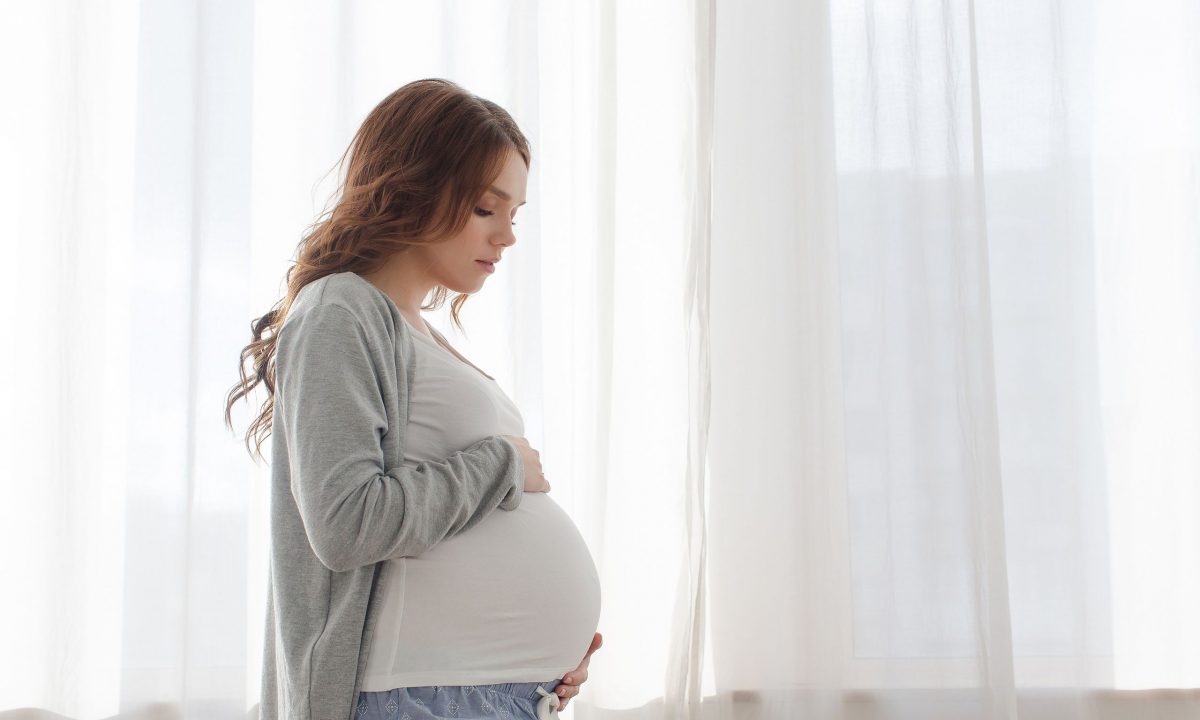 Αιμορραγία στην εγκυμοσύνη: Ποιες είναι οι πιθανές αιτίες και πώς θα την αντιμετωπίσετε