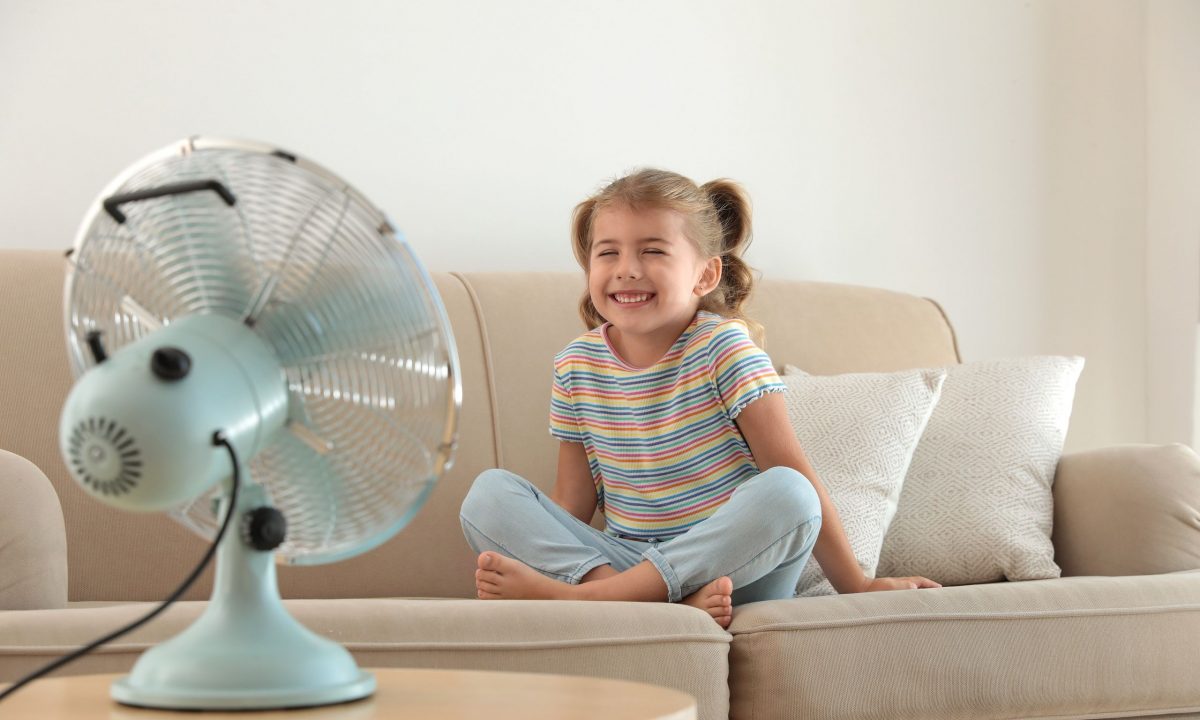 5 απλά και έξυπνα tips για να κρατήσετε το σπίτι σας δροσερό το καλοκαίρι