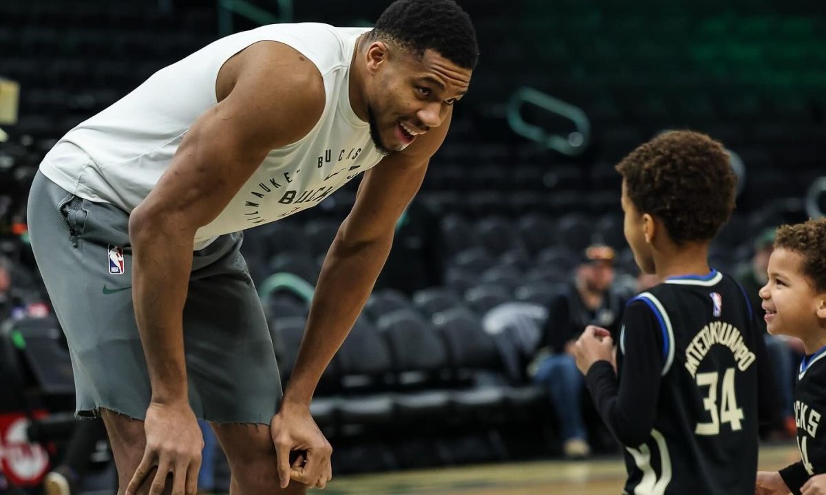 Γιάννης Αντετοκούνμπο: Πώς μεγαλώνει 4 παιδιά με ελληνικές ρίζες στην Αμερική