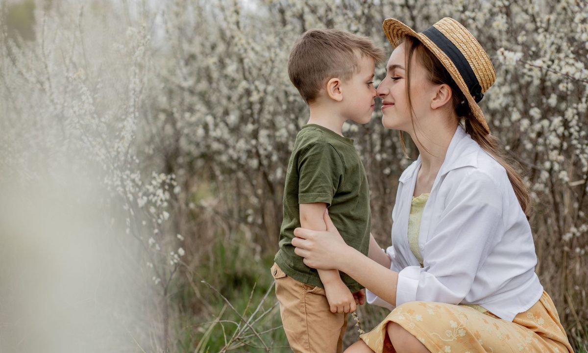 Δεν θα είμαι πάντα το κέντρο του κόσμου του, μου αρκεί όμως να ξέρει πως θα είμαι πάντα εδώ