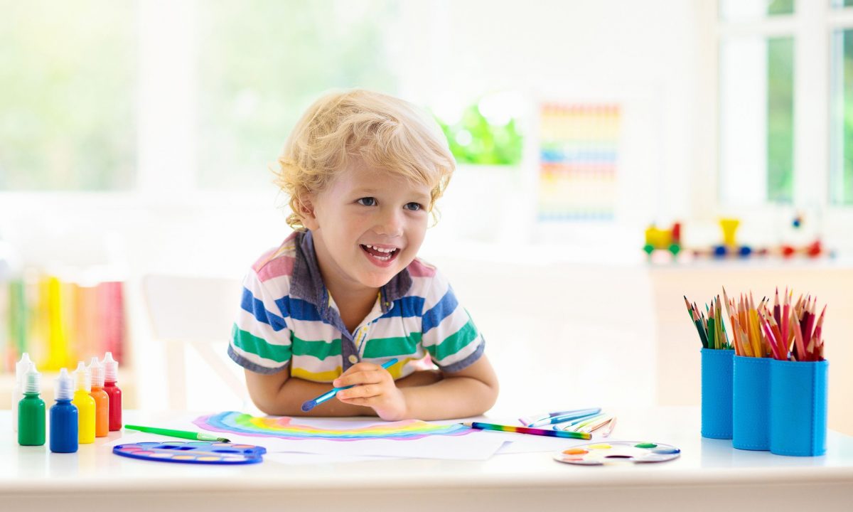 Καλοκαιρινές χρωμοσελίδες για παιδιά: Δημιουργική απασχόληση στο σπίτι με χρώματα και φαντασία