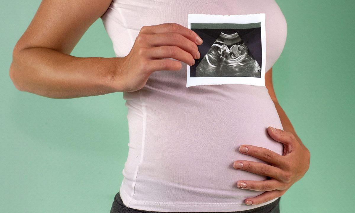 Δίδυμη κύηση: Πότε φαίνεται στον υπέρηχο;