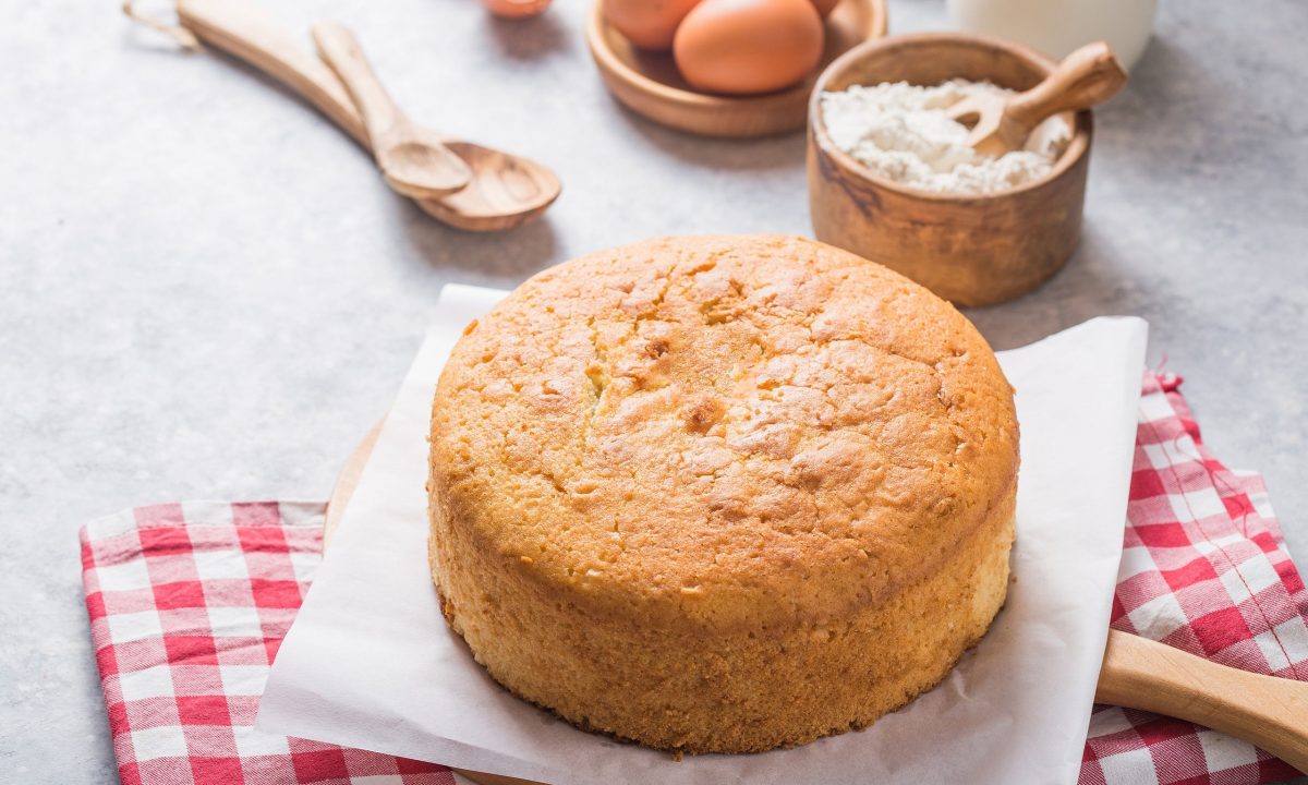 Τι να κάνω το κέικ που δεν πέτυχε: 4 ιδέες για να το μετατρέψεις σε κάτι πεντανόστιμο