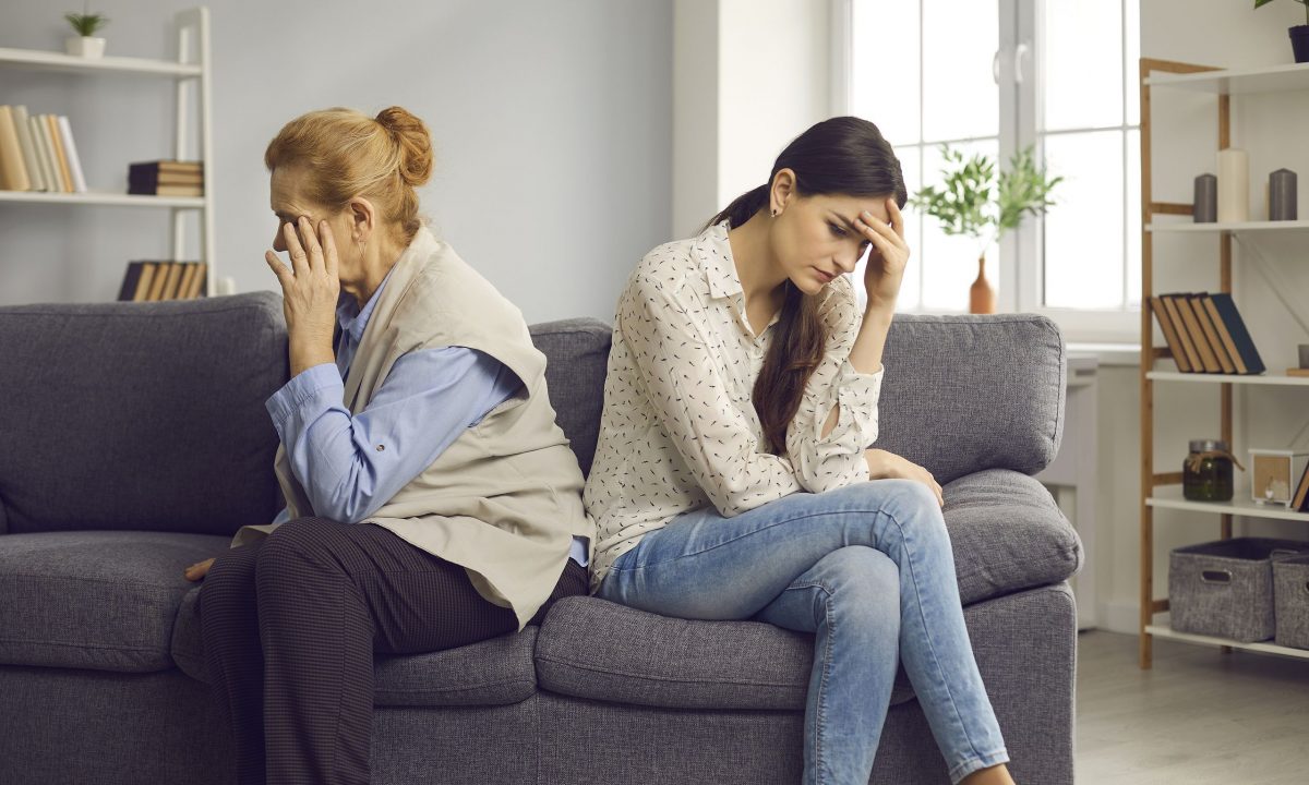 Η μάνα μου με πληγώνει: Όταν η αγάπη της μάνας γίνεται πληγή