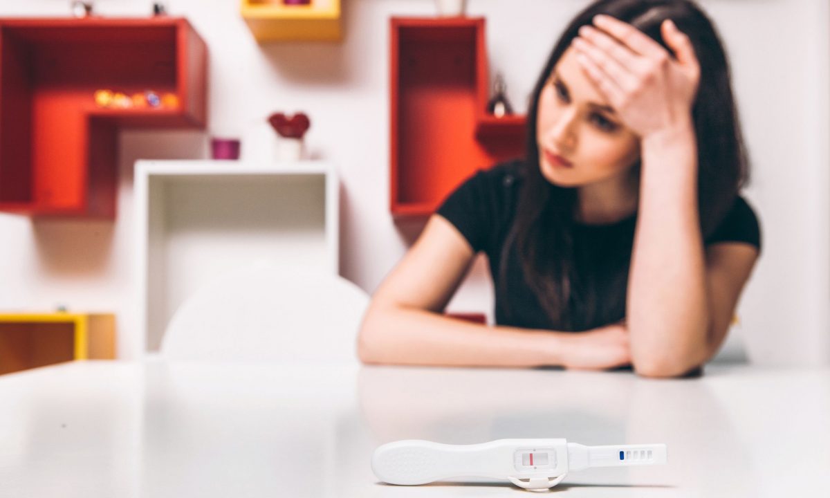 Υπογονιμότητα και κατάθλιψη: Πώς συνδέονται και πώς να τα αντιμετωπίσετε