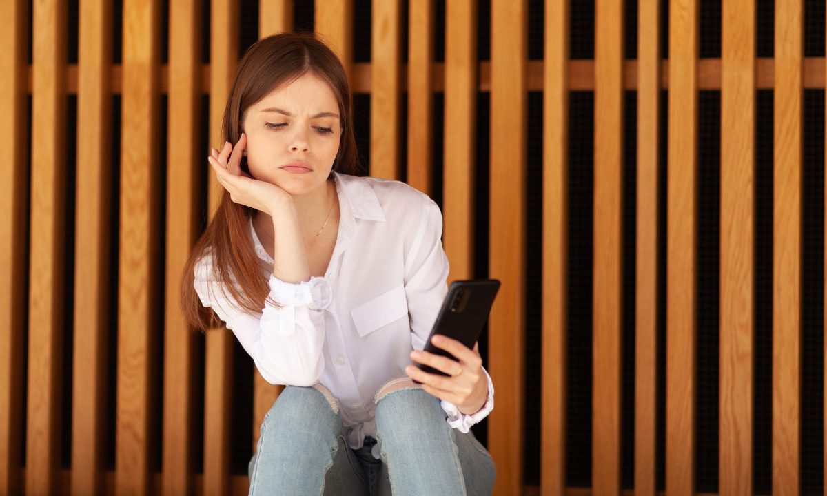 Πώς το body shaming στα social media επηρεάζει ψυχικά τα κορίτσια στην εφηβεία