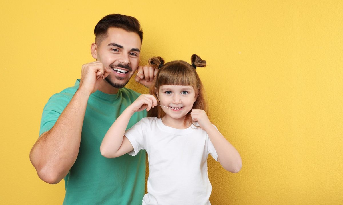 Γιατί τα παιδιά πρέπει να χρησιμοποιούν οδοντικό νήμα;