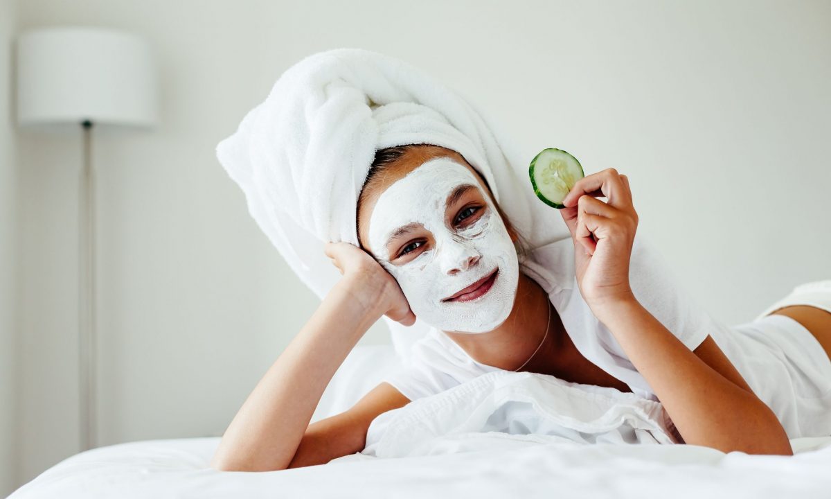 Πώς αλλάζει η ρουτίνα ομορφιάς για τους έφηβους και ποιος είναι ο ρόλος του TikTok;