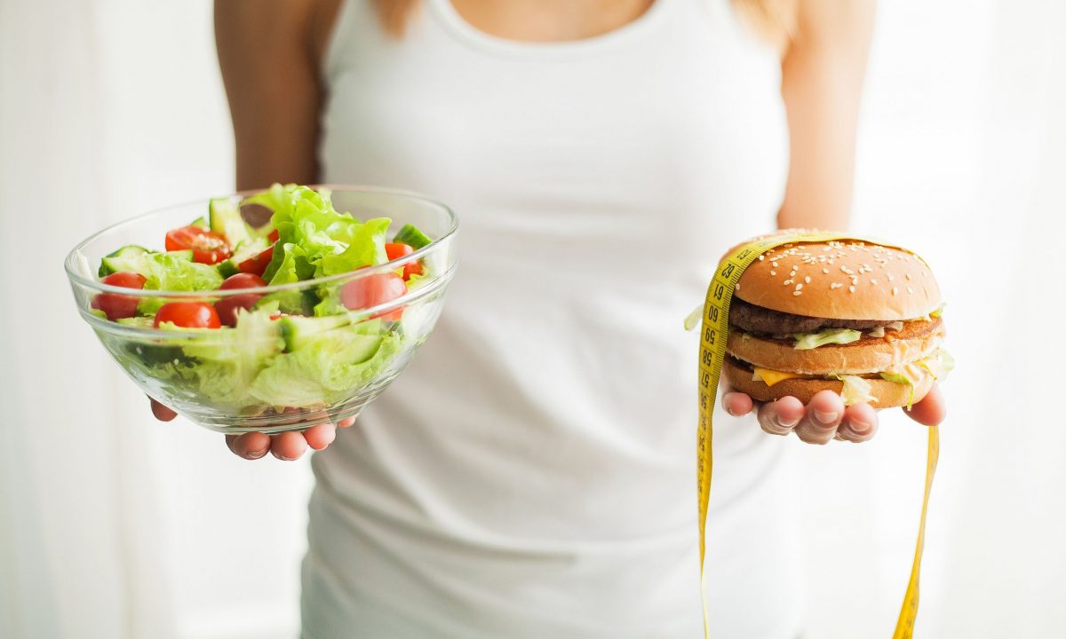 Η αποφυγή υπερεπεξεργασμένων τροφίμων κατά τη δίαιτα μπορεί να διπλασιάσει την απώλεια βάρους