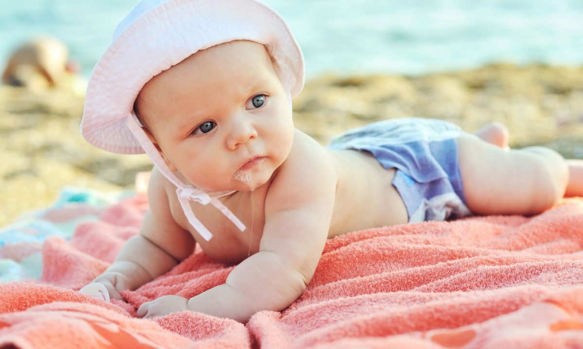 Γιατί το μωρό κάνει φούσκες με το σάλιο του; -Τι σημαίνει αυτό για την ανάπτυξή του