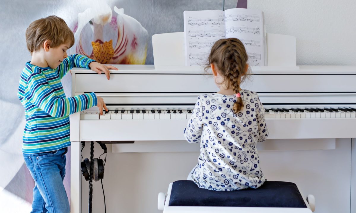 Πώς οι εξωσχολικές δραστηριότητες «χτίζουν» το μέλλον του παιδιού