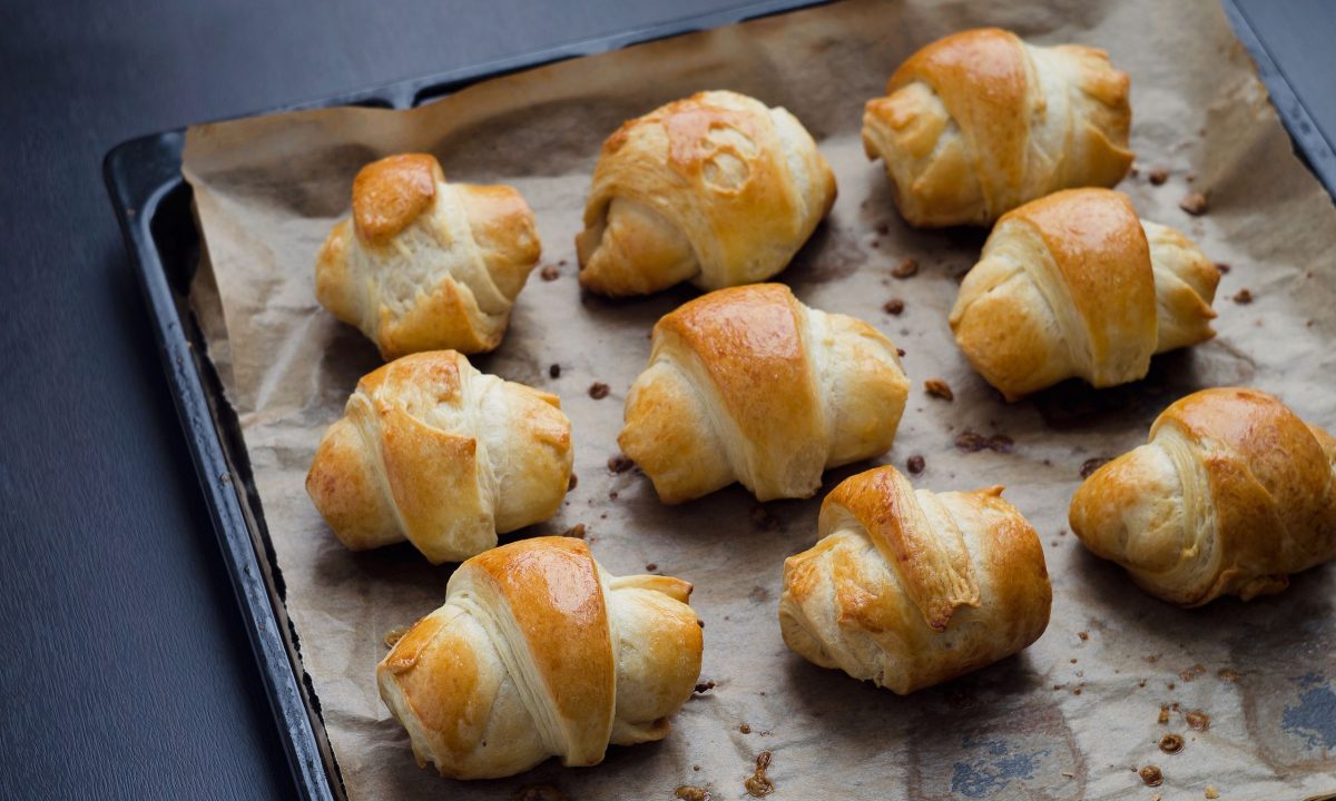 Επιστροφή στο σχολείο με το απόλυτο σνακ – Mini κρουασανάκια σε 10 λεπτά