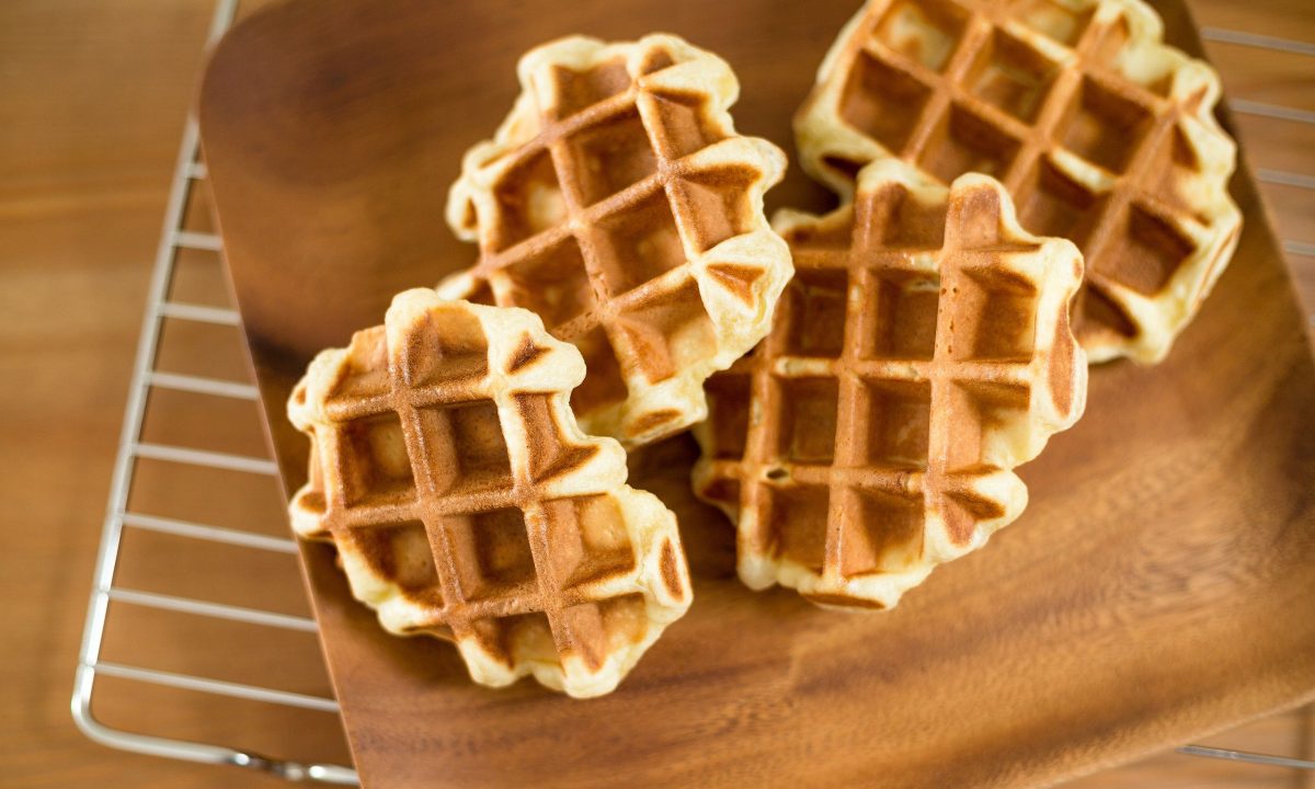 Pizza Waffles: Το κολατσιό που θα λατρέψουν τα παιδιά φέτος στο σχολείο