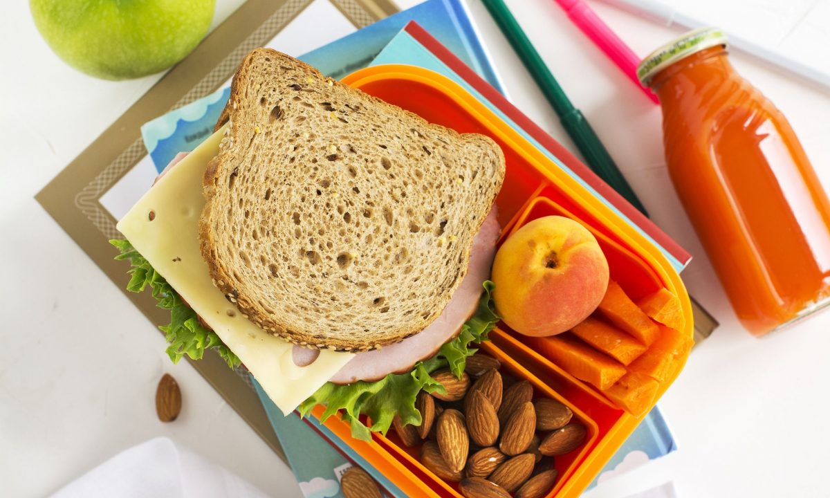 Lunchbox ideas – Πολύχρωμα και θρεπτικά σνακ για το σχολείο