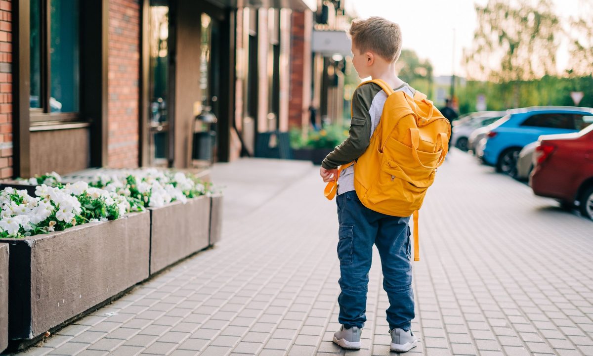 3 τρόποι να βοηθήσετε τα παιδιά σας να έχουν μια υγιή σχολική χρονιά