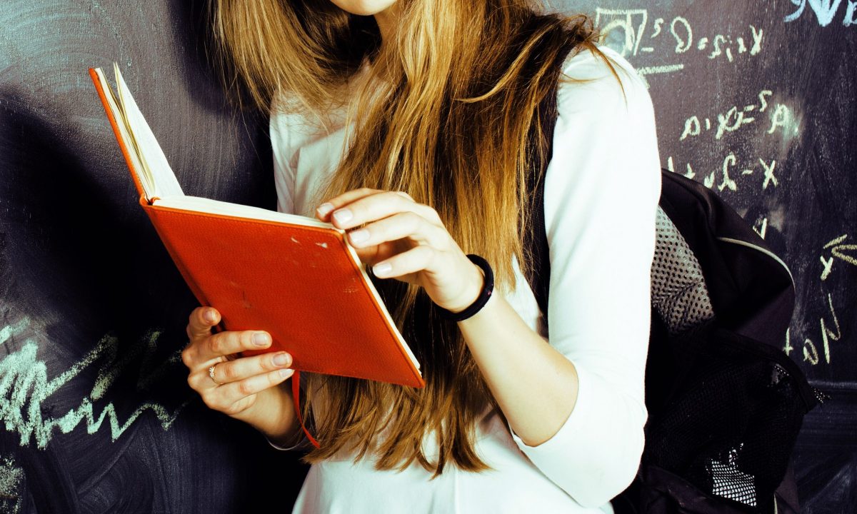 Η κόρη μου θα πάει πρώτη λυκείου και αυτό το γράμμα είναι για εκείνη