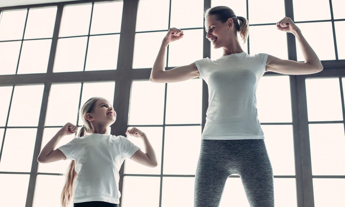 Η σχολική χρονιά ξεκινά δυναμικά: Fitness συνήθειες για μαμάδες και παιδιά