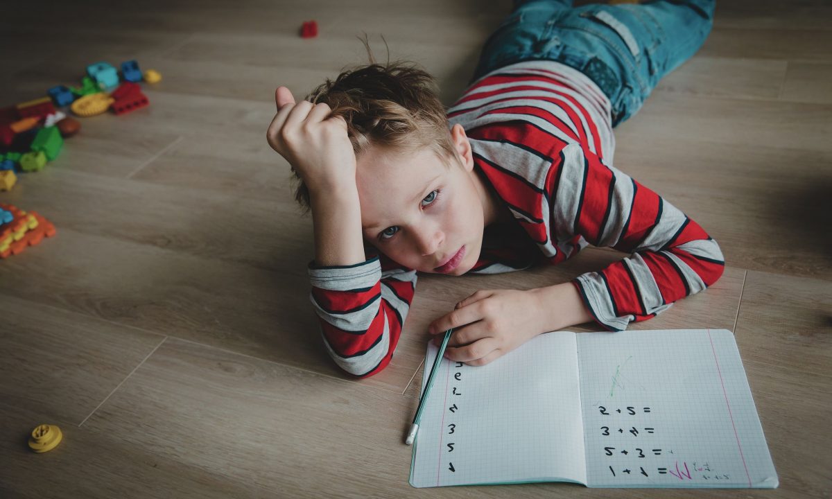 Είναι φυσιολογικό να ξεχνάει το παιδί γρήγορα αυτά που μαθαίνει;