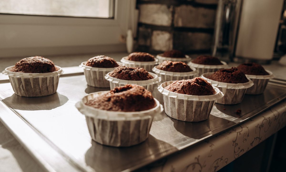 Υγιεινά σοκολατένια muffins με κρυμμένα λαχανικά