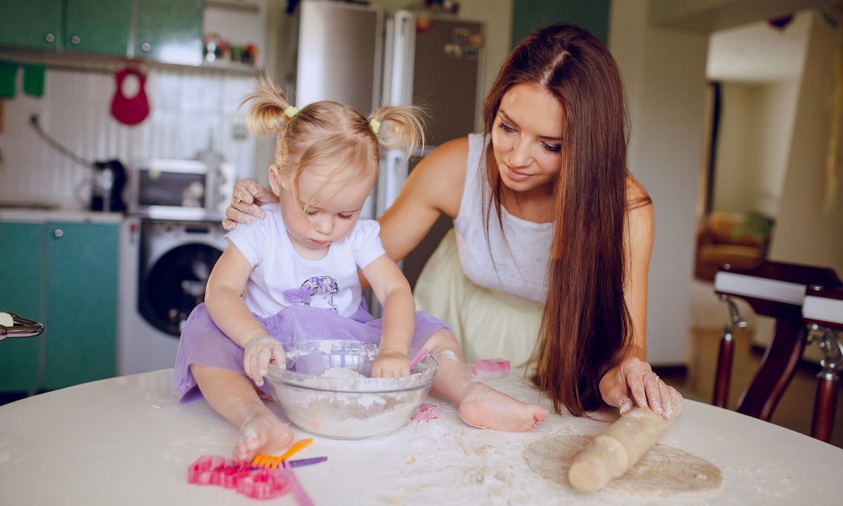 Οι γονείς έχουν μόνο το 10% της εβδομάδας για τον εαυτό τους- αλλά οι περισσότεροι δεν θα το άλλαζαν