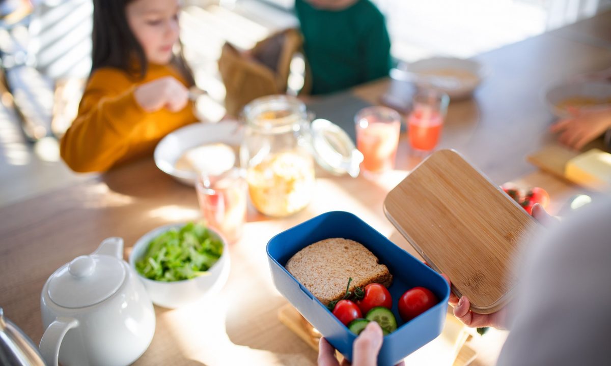 Προετοιμασία γευμάτων για το σχολείο: Πώς να κερδίσετε χρόνο και ηρεμία το πρωί