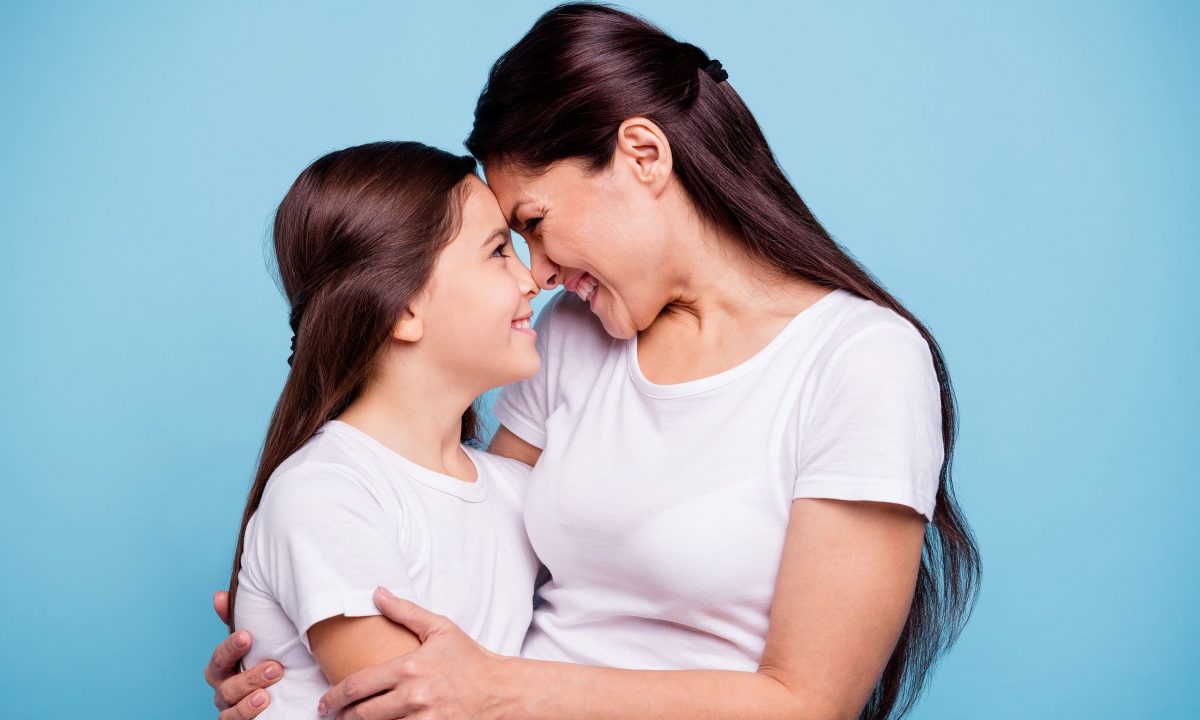 10 tips για να ενισχύσετε τη σχέση με το παιδί σας στην προεφηβεία
