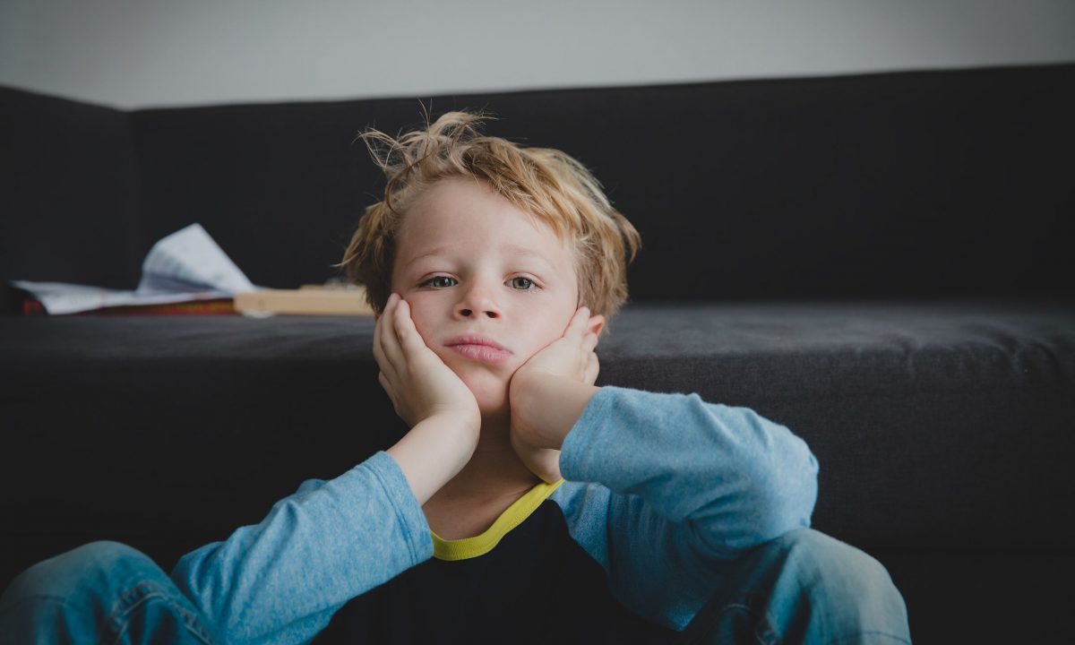 Νέα μελέτη: Τα άτομα με αυτισμό και εκείνα με κοινωνικό άγχος βιώνουν διαφορετικά την ενσυναίσθηση