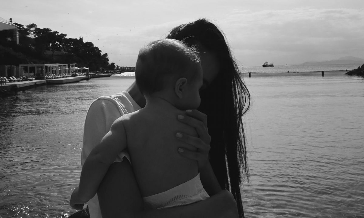 Αλεξάνδρα Νίκα: Ο γιος της, Βασίλης, έγινε 10 μηνών - Η ανάρτηση μαζί του