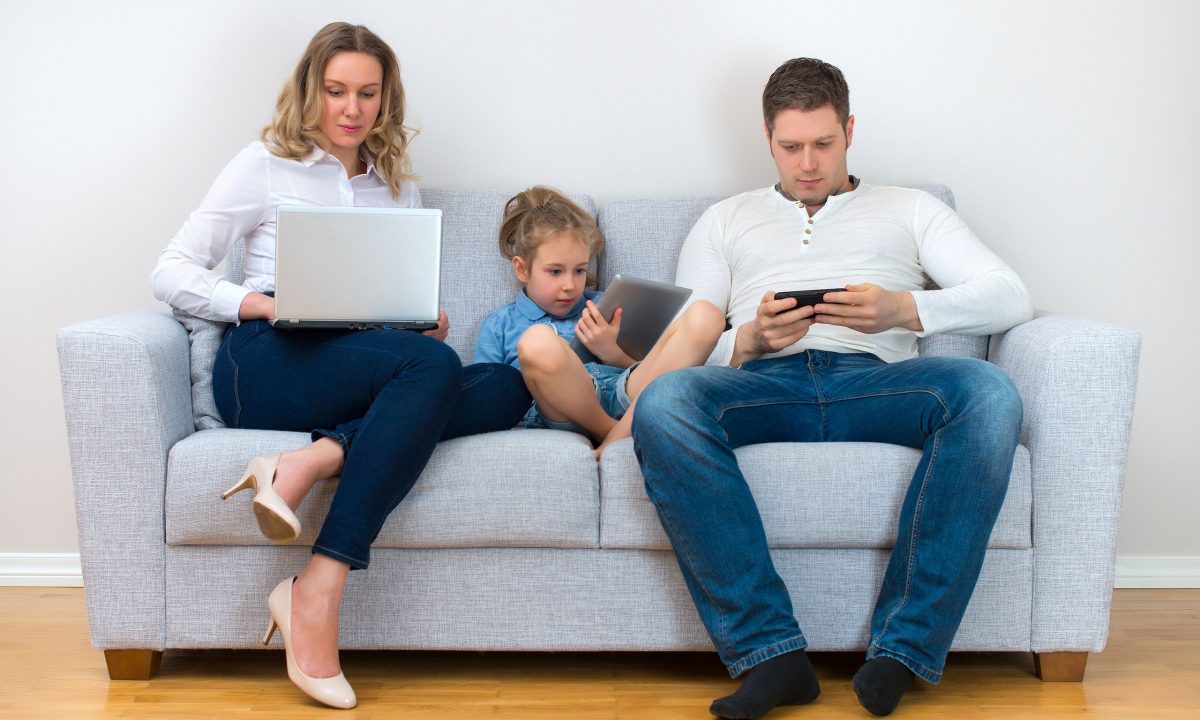 Ψηφιακός εθισμός των γονιών - Υπάρχει;