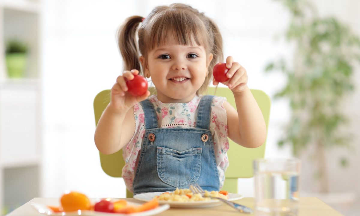 9 τροφές που προστατεύουν τα παιδιά από τις ιώσεις
